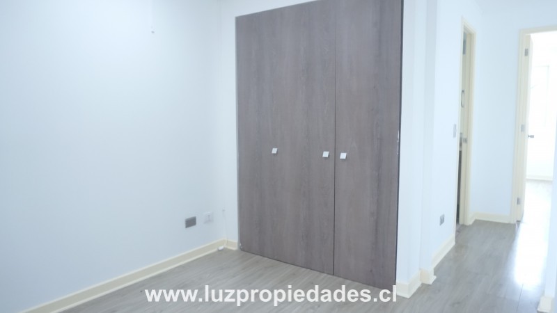 Monseñor J. Hourton  Nº2060, C- 88, Cond. Mirador II - Luz Propiedades