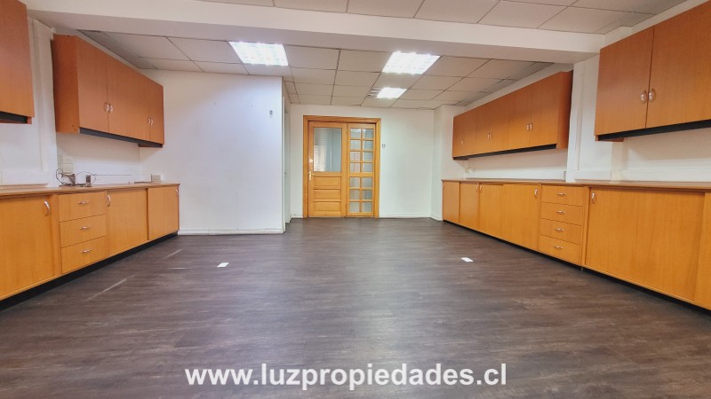 Antonio Varas N°216, Of. 403, Ed. Torres del Puerto - Luz Propiedades