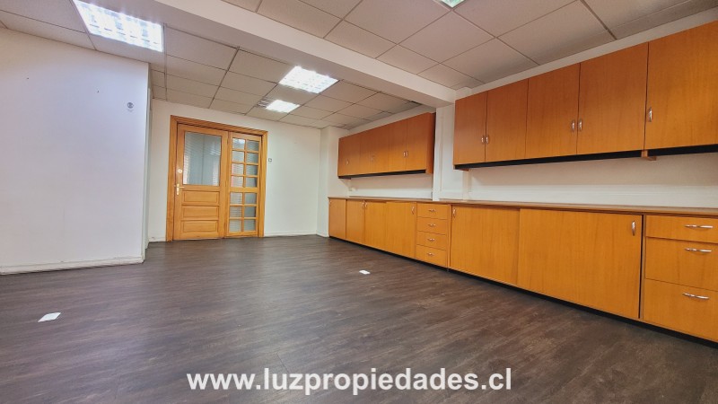 Antonio Varas N°216, Of. 403, Ed. Torres del Puerto - Luz Propiedades