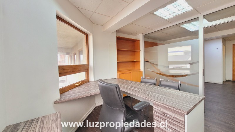 Antonio Varas N°216, Of. 403, Ed. Torres del Puerto - Luz Propiedades