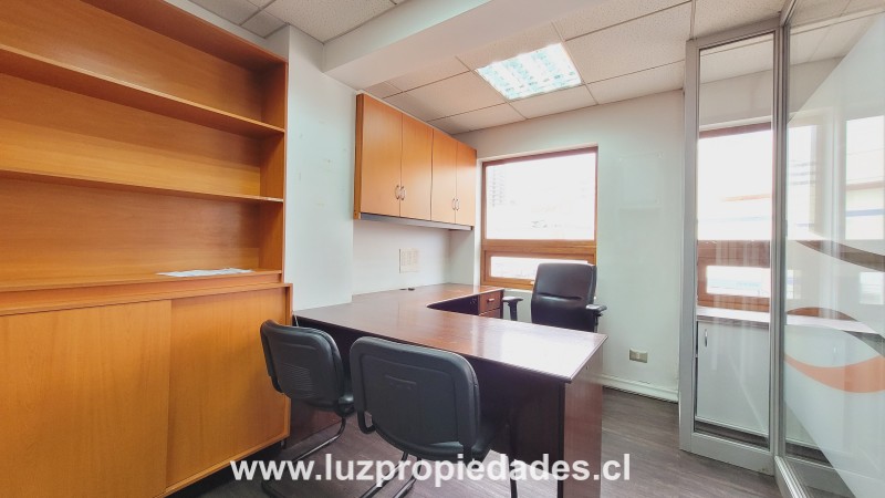 Antonio Varas N°216, Of. 403, Ed. Torres del Puerto - Luz Propiedades