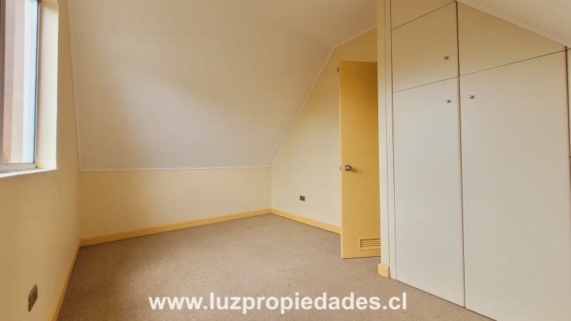 Avenida Austral Nº 1369, Jardín Austral - Luz Propiedades