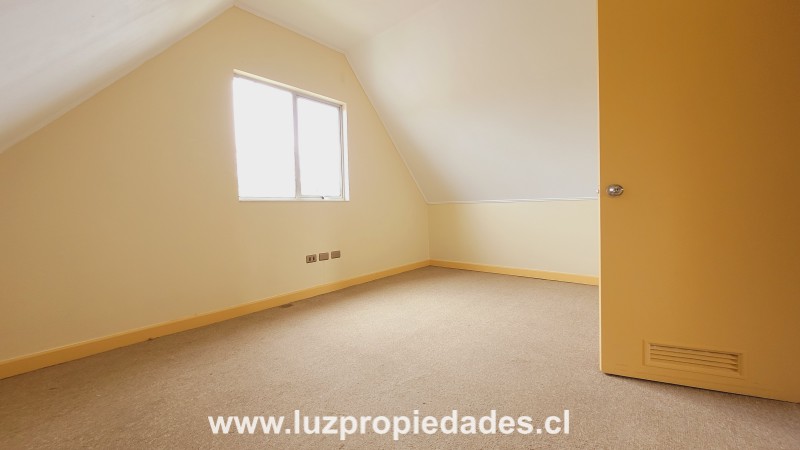 Avenida Austral Nº 1369, Jardín Austral - Luz Propiedades