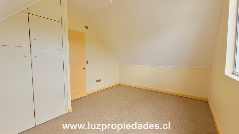 Avenida Austral Nº 1369, Jardín Austral - Luz Propiedades