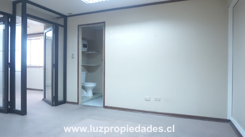 Benavente Nº840, Ed. Baquedano, Of. 208 - Luz Propiedades