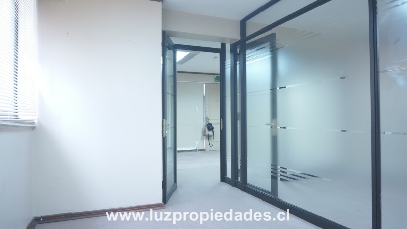 Benavente Nº840, Ed. Baquedano, Of. 208 - Luz Propiedades