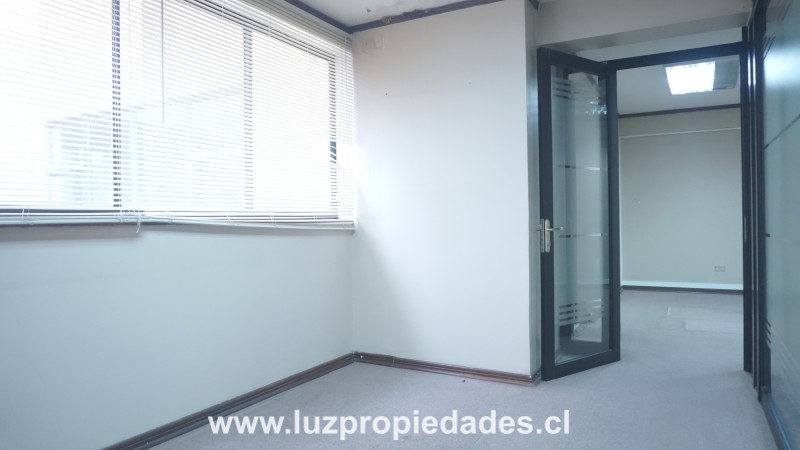 Benavente Nº840, Ed. Baquedano, Of. 208 - Luz Propiedades