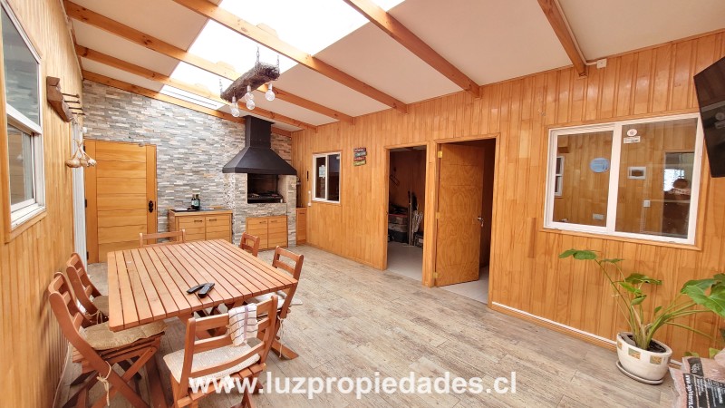 Puerto Cruz Grande N° 1250 - Luz Propiedades