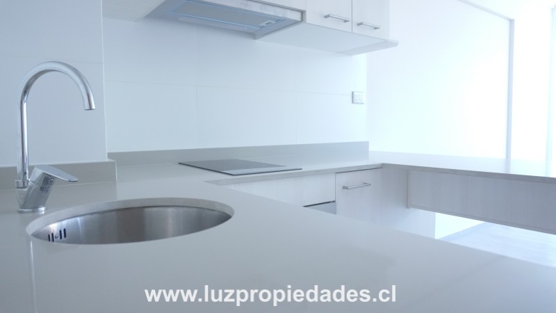 San Javier N&deg;2012, Ed. Alto Pelluco, Depto. N&ordm;314 - Luz Propiedades