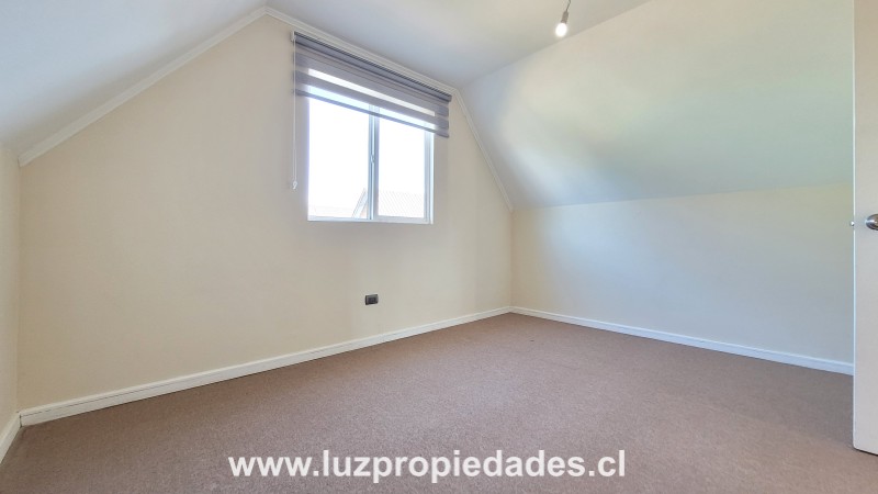 Velero Grasbrook N°2599, Parque Fundadores, La Vara - Luz Propiedades
