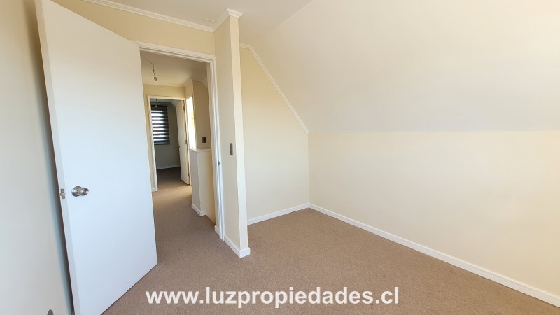 Velero Grasbrook N°2599, Parque Fundadores, La Vara - Luz Propiedades