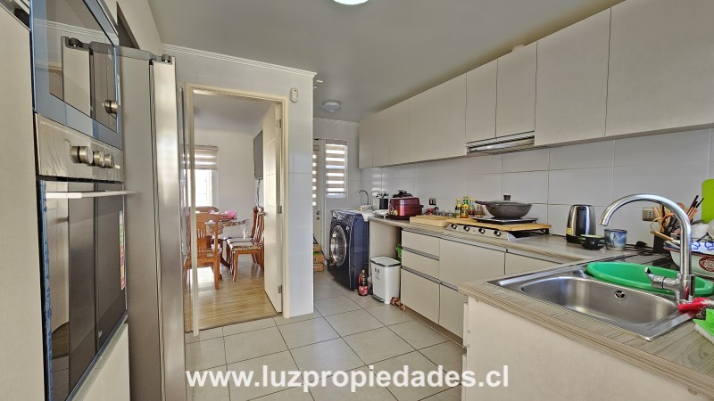 Monseñor J. Hourton Nº2060, C- 41, Cond. Mirador II - Luz Propiedades