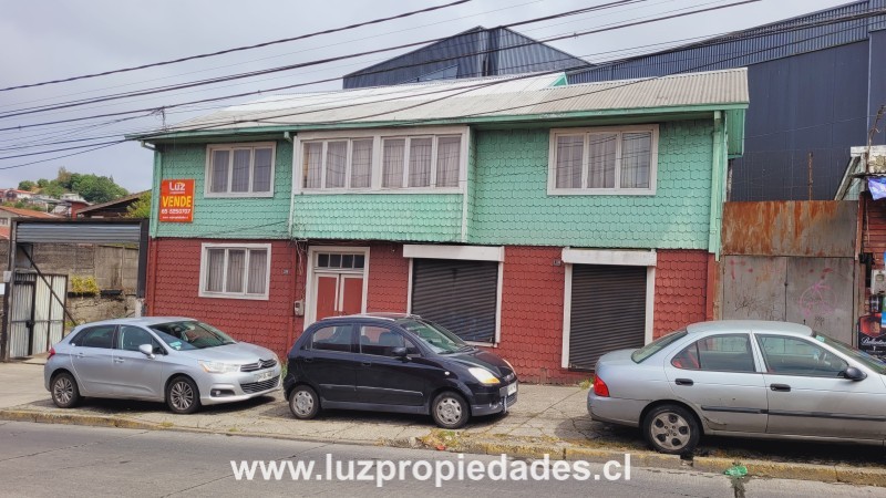 Chorrillo  N°1130 y N°1134, sector Puerto  - Luz Propiedades