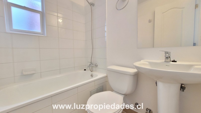 Alanqueo N&deg;4674, Santuario de la Laguna, Valle Volcanes - Luz Propiedades