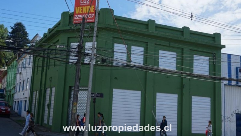 Angelmó con Pasaje Schwerter  - Luz Propiedades