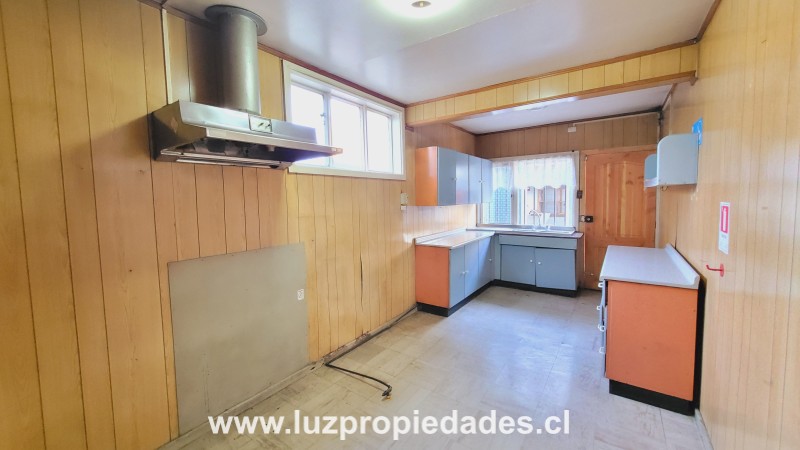 Calbuco  N°347, Sector Centro - Luz Propiedades