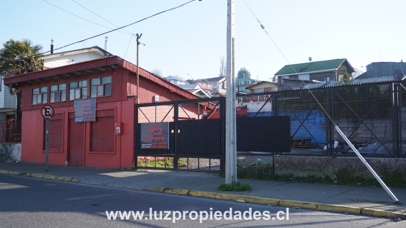 Ecuador Nº1.120 Esq. Perez Rosales - Luz Propiedades