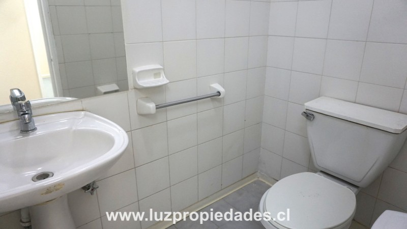 Edificio Campanario, oficina 305 - Luz Propiedades