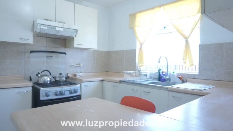 Pj. Isla Calmache Nº1011, Altos de Tenglo - Luz Propiedades