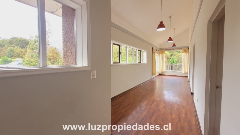 Psj. Los Robles, Parcela N&deg;19,  Senda Central, La Vara - Luz Propiedades