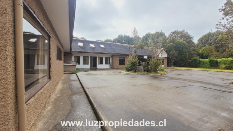 Psj. Los Robles, Parcela N&deg;19,  Senda Central, La Vara - Luz Propiedades