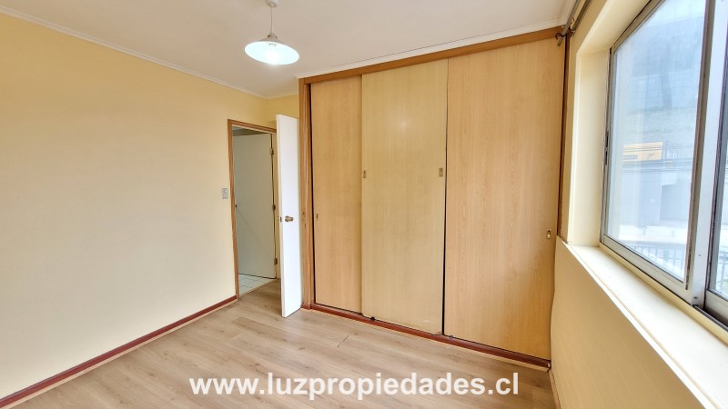 Tucapel Nº70, Las Dalias 203 - Luz Propiedades